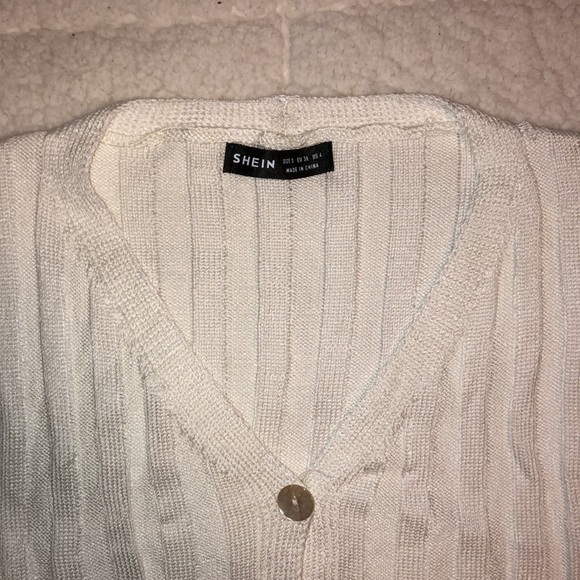White button down cardigan T-shirt - Picture 2 of 3